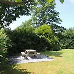 Achthoek 67, Quiet Location Minutes From The Beach
