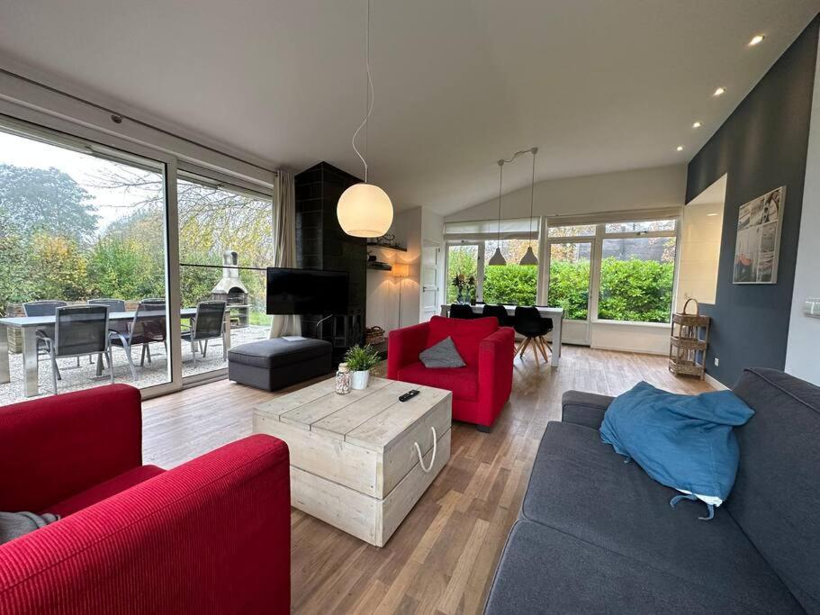 Vakantiehuis Achthoek 67, Quiet Location Minutes From The Scharendijke